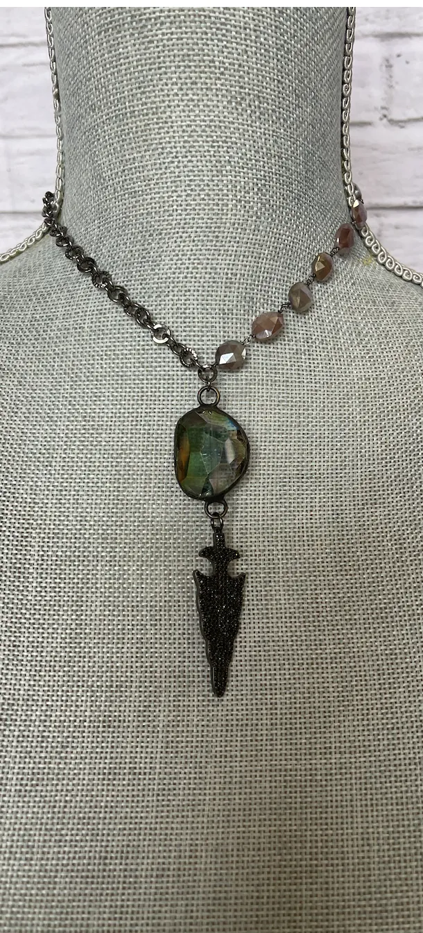 16 inch Arrowhead Drop Necklace