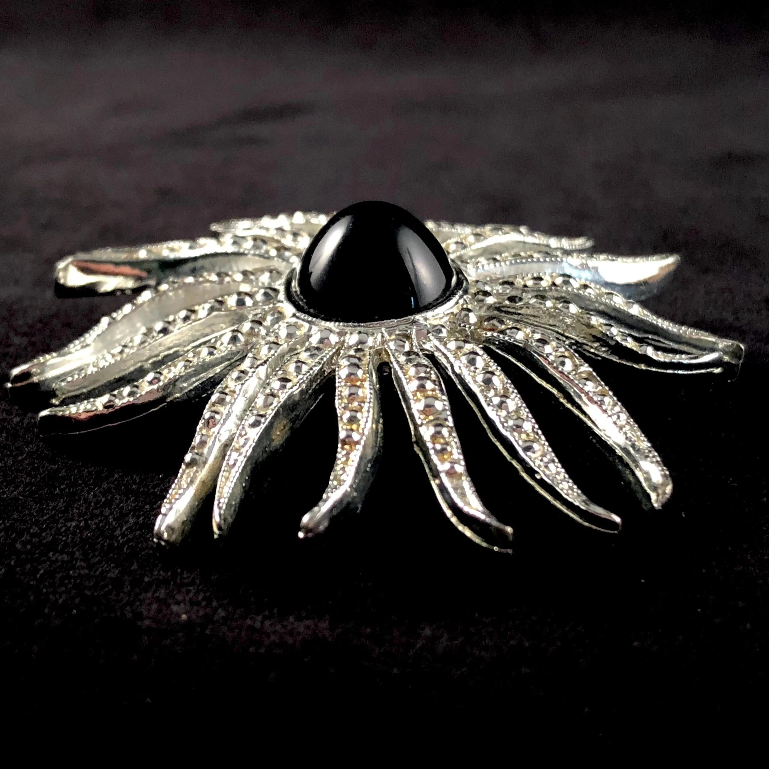 1969 Emmons Sea Beauty Brooch