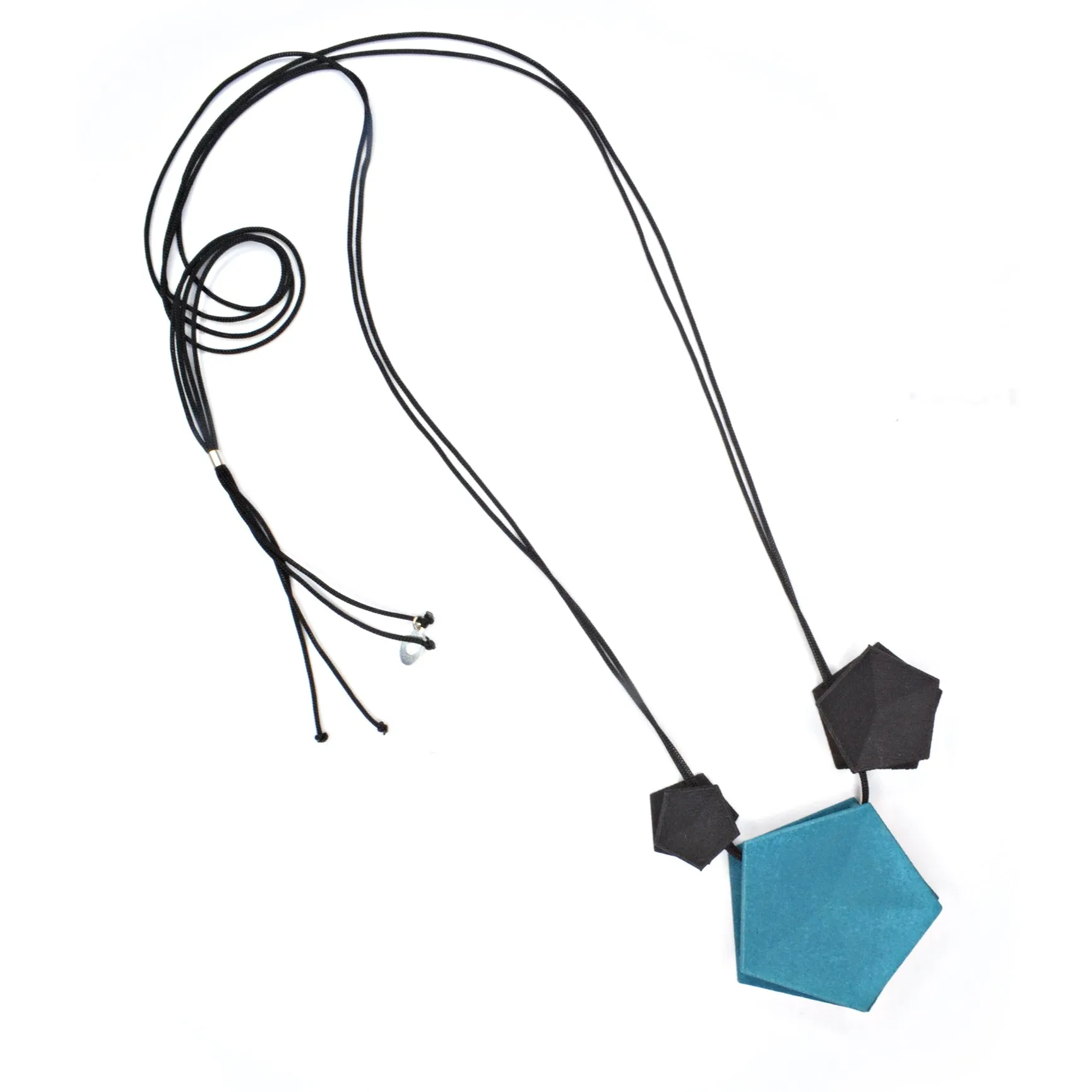 3 Element Necklace - Vertigo