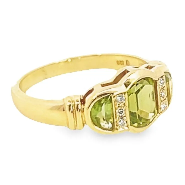 9ct Yellow Gold Peridot and Diamond Ring