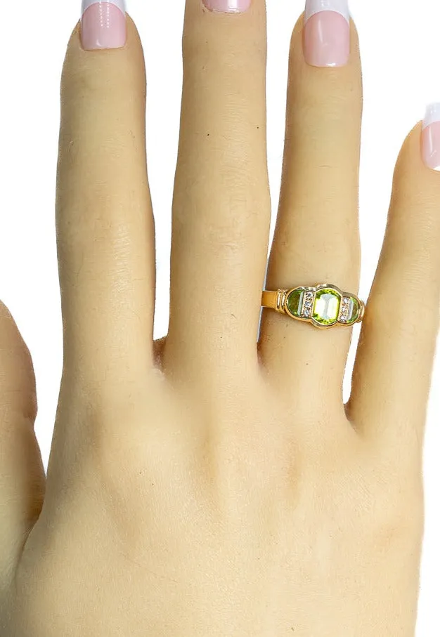 9ct Yellow Gold Peridot and Diamond Ring