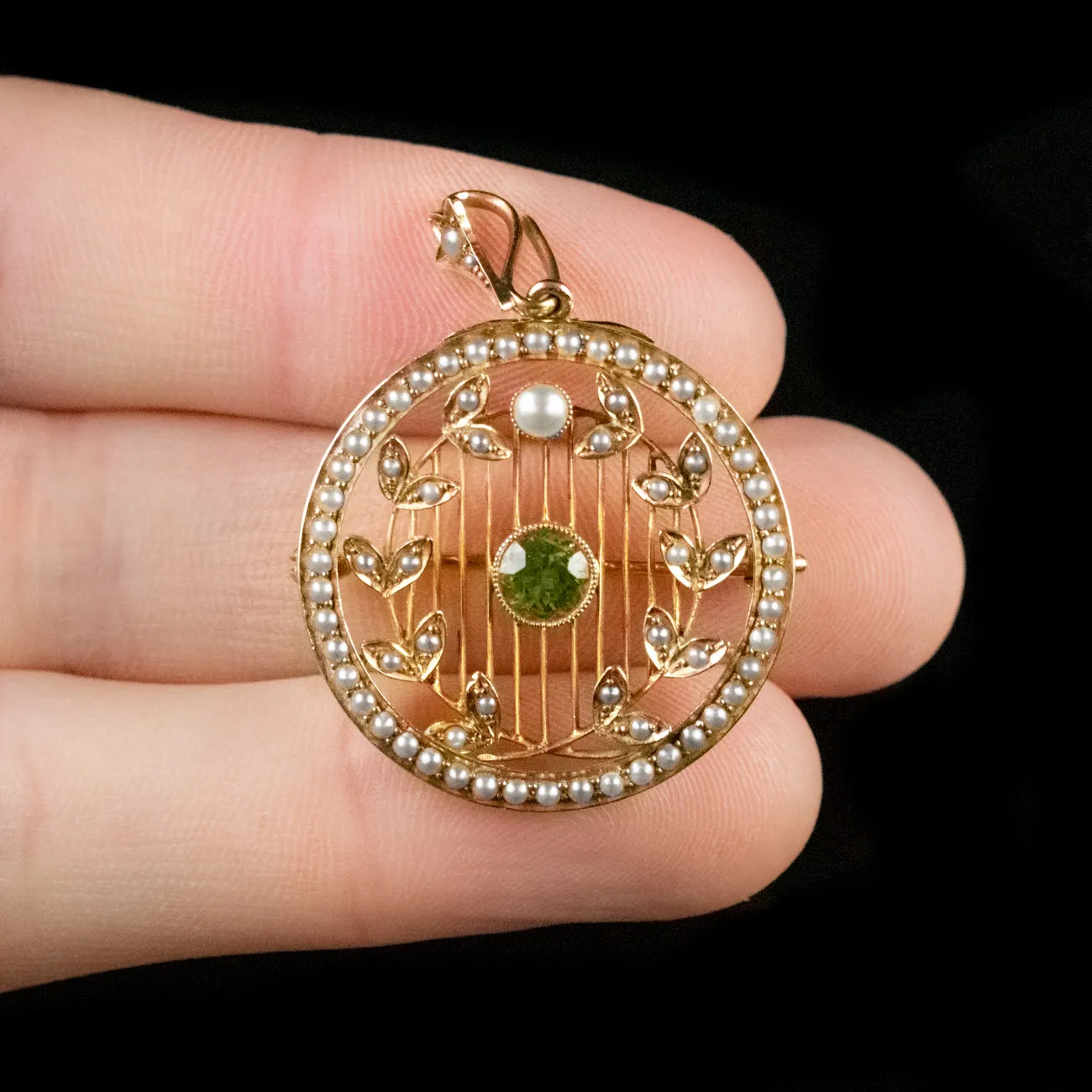 Antique Victorian 0.75Ct Peridot Pendant Brooch 15Ct Gold Circa 1900