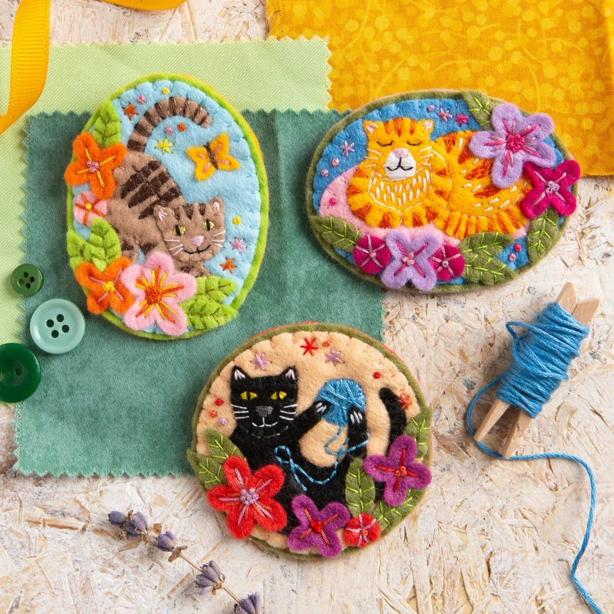 Black Cat Felt Craft Brooch Kit