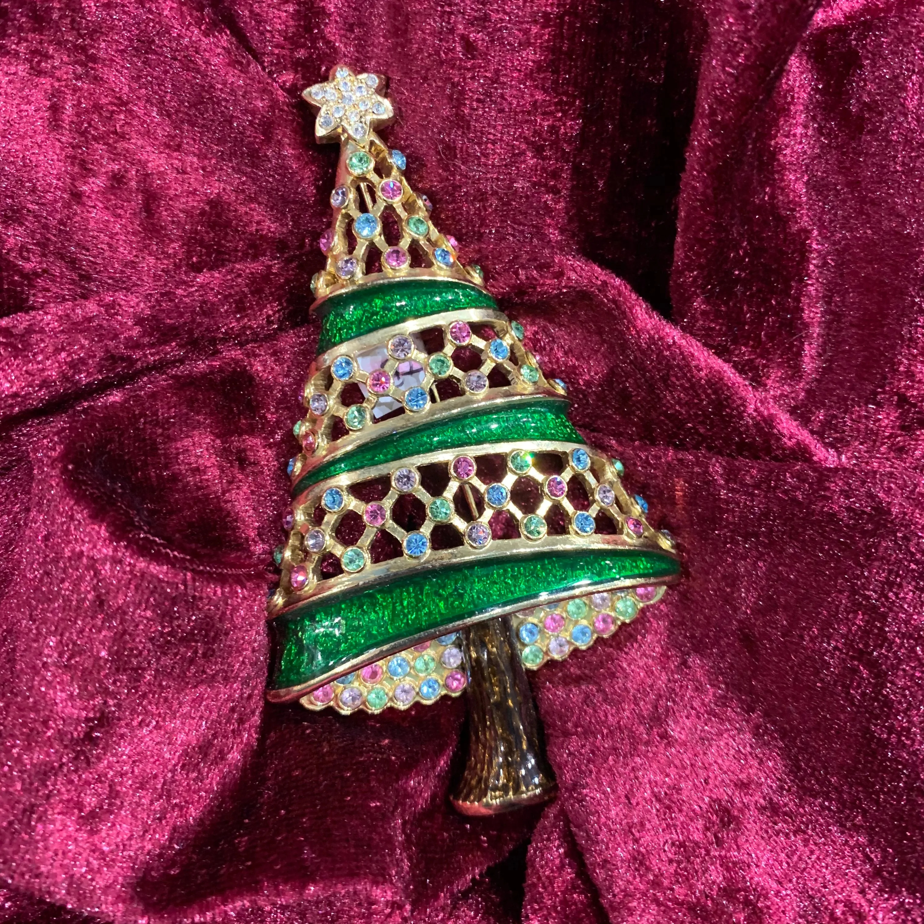 Christmas Tree Brooch by Cristobal London