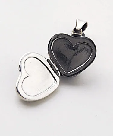 Collection Santa Pacheco ~ Locket "Small Heart with Openwork" 2 pics .925 Silver