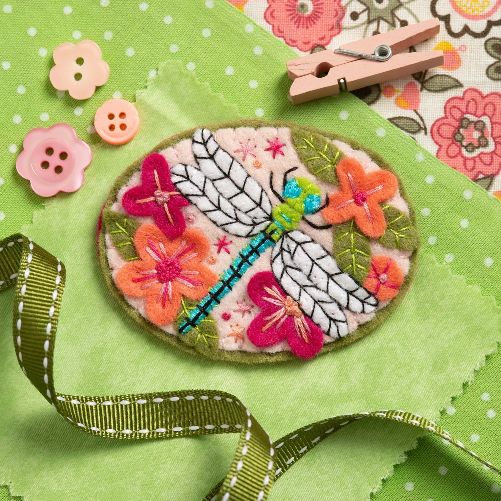 Dragonfly Felt Craft Brooch Kit