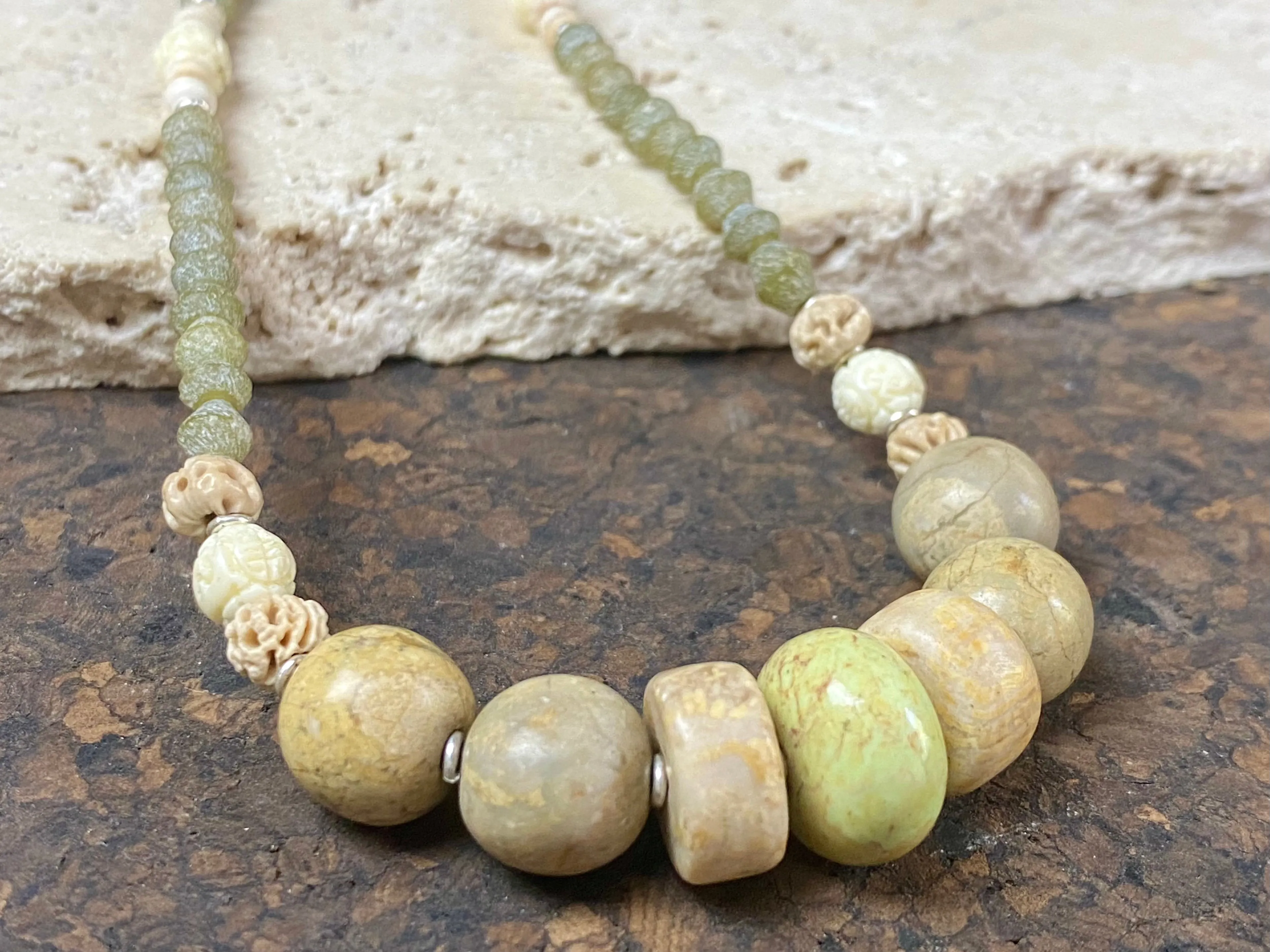 Green Stone Choker Necklace