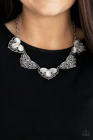 Paparazzi East Coast Essence Necklace White