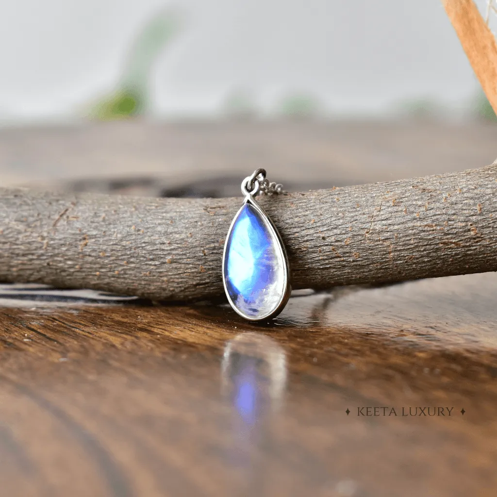 Teardrop Treasure - Moonstone Necklace