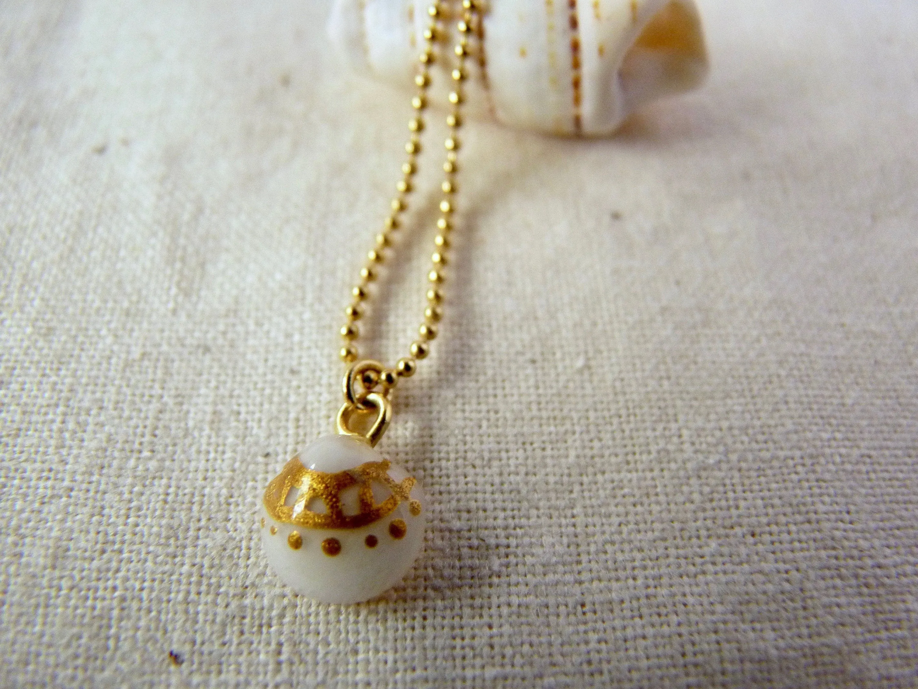 Tiny shell necklace with painting, little coral