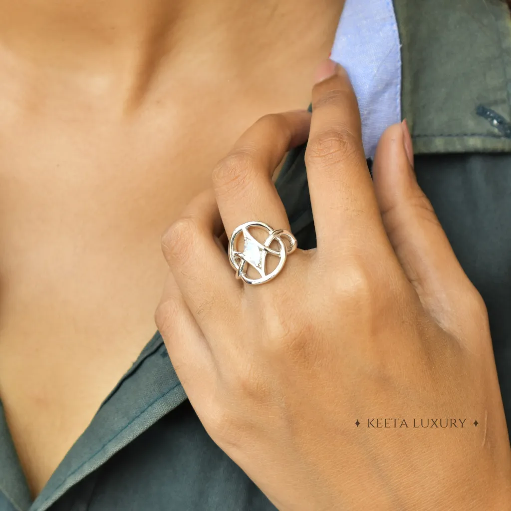 Trinity Knot - Moonstone Ring