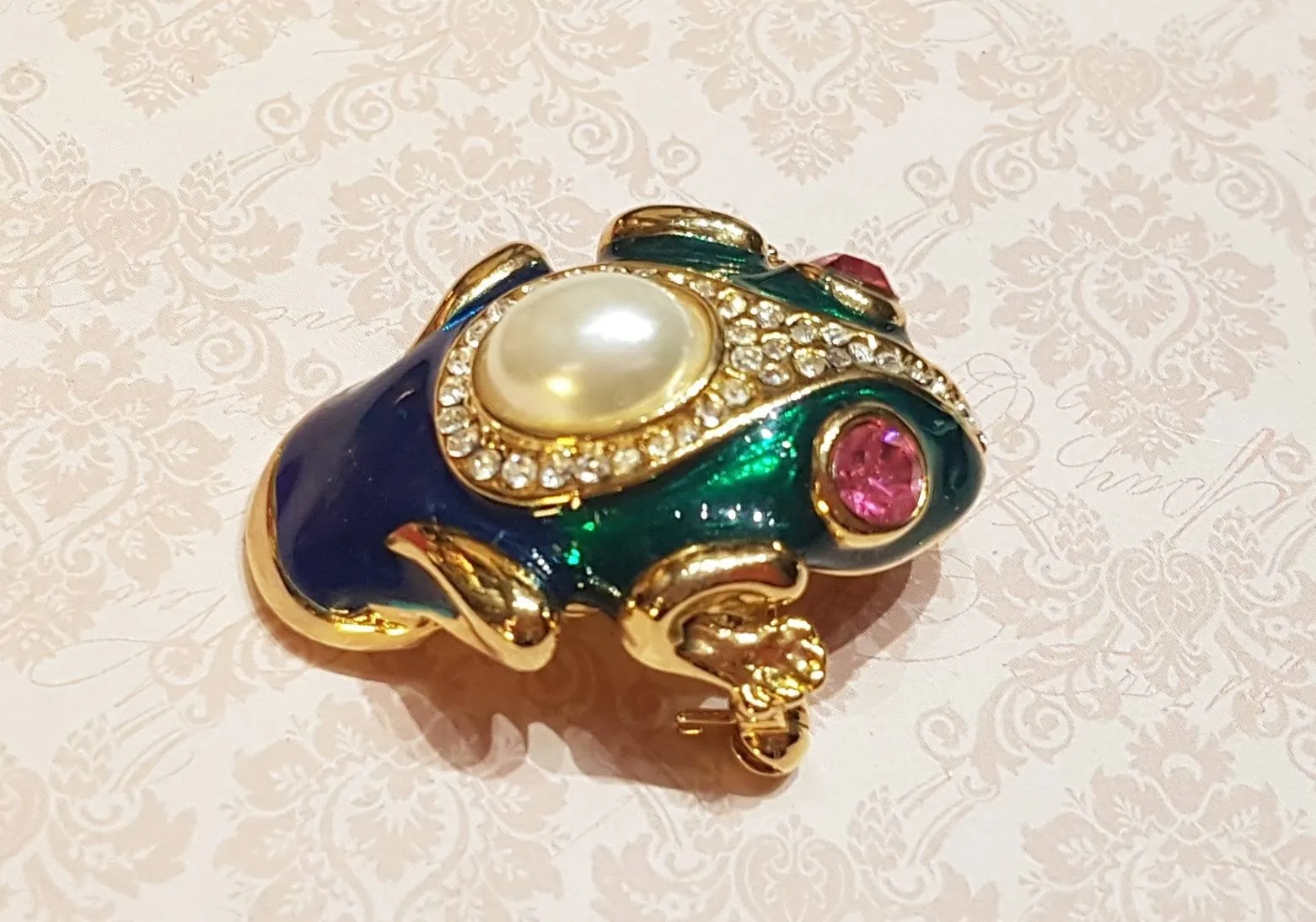 Vintage Frog Brooch Enamel Pearl Green Blue Glass Gold