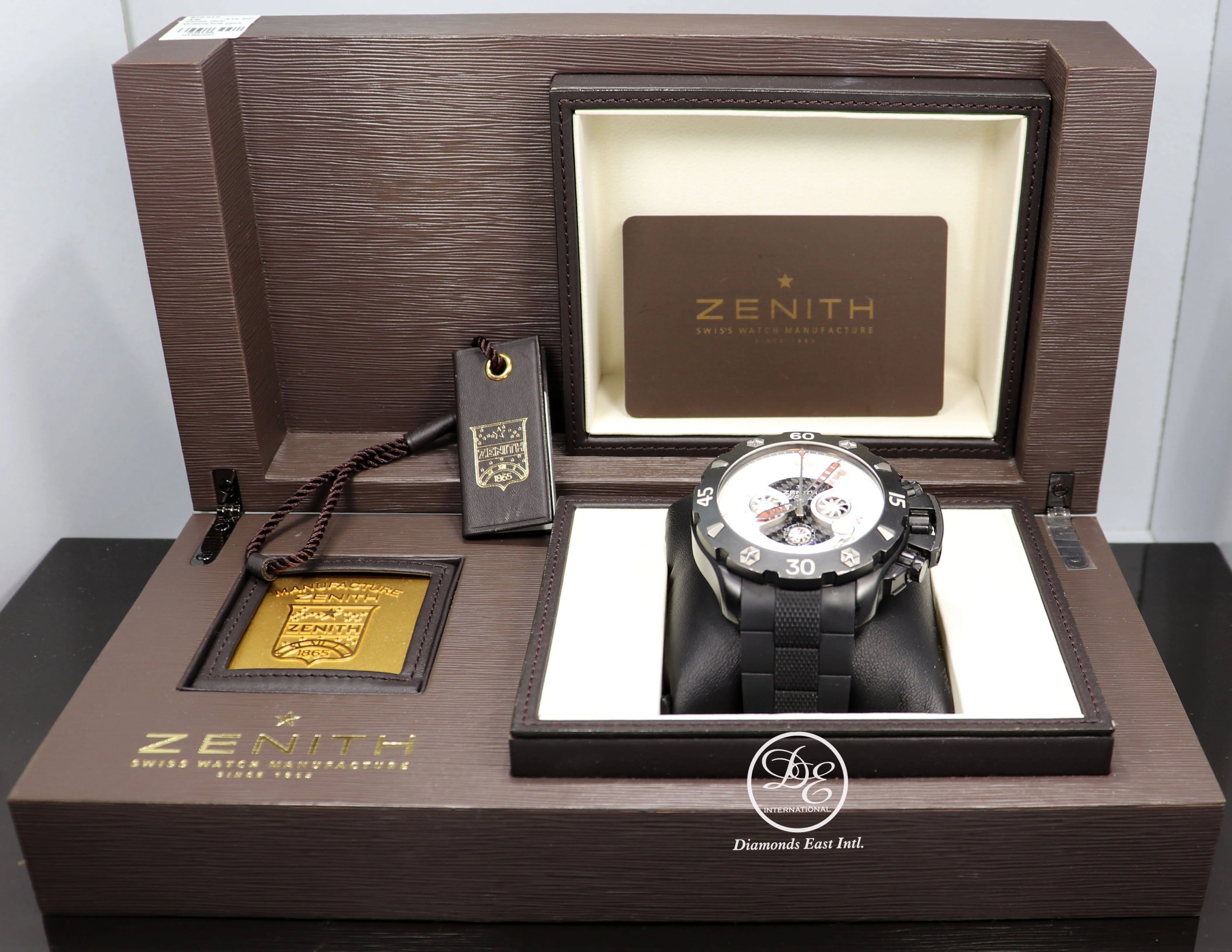 Zenith Defy Xtreme Chronograph Titanium 96.0525.4000/21.M525 Automatic Watch Box/Papers